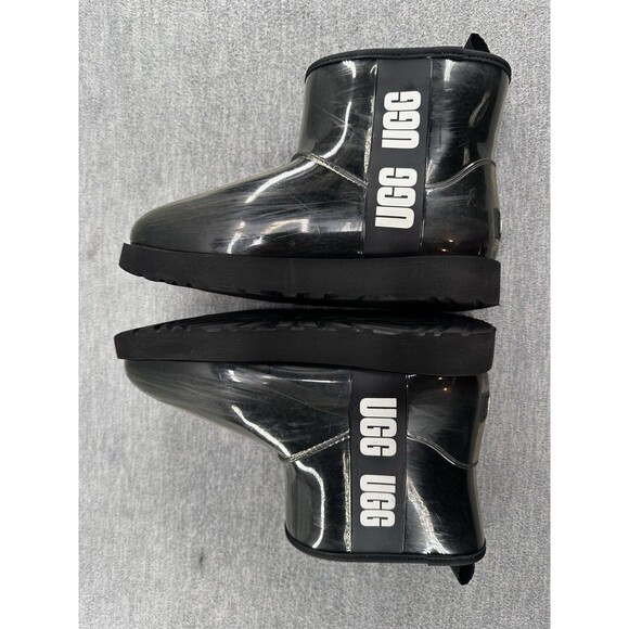 UGG 1113190 - Classic Black Shearling-Lined Waterproof Mini Pull-On Ankle Boot 7 - Picture 10 of 12